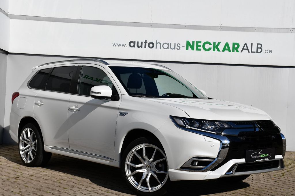 Image of Mitsubishi Outlander
