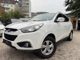 Hyundai ix35 Premium AWD/KLIMATR./SHZ/TEMP./AHK/T.LEDER - Hyundai ix35 Premium mit Benzin-Antrieb