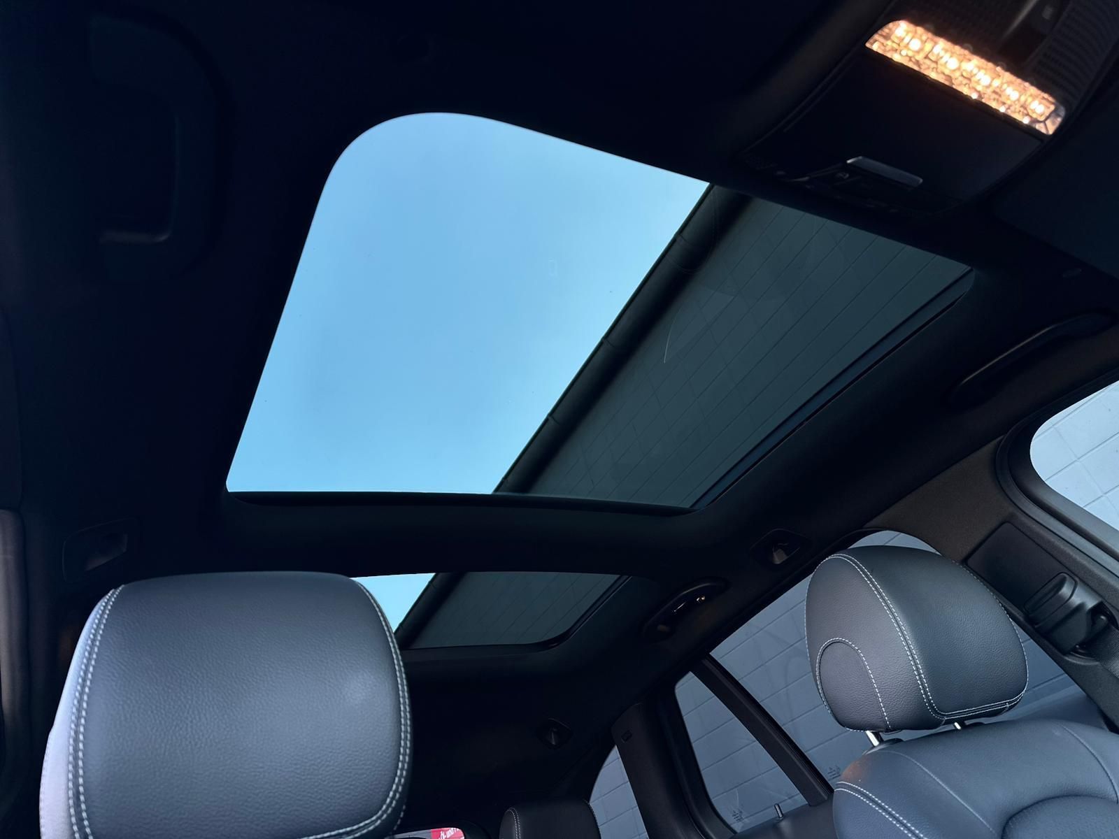 MERCEDES-BENZ C300d T 4 MATIC AMG NIGHT* LED#PANO#SHZ#NAVI# - Image 22