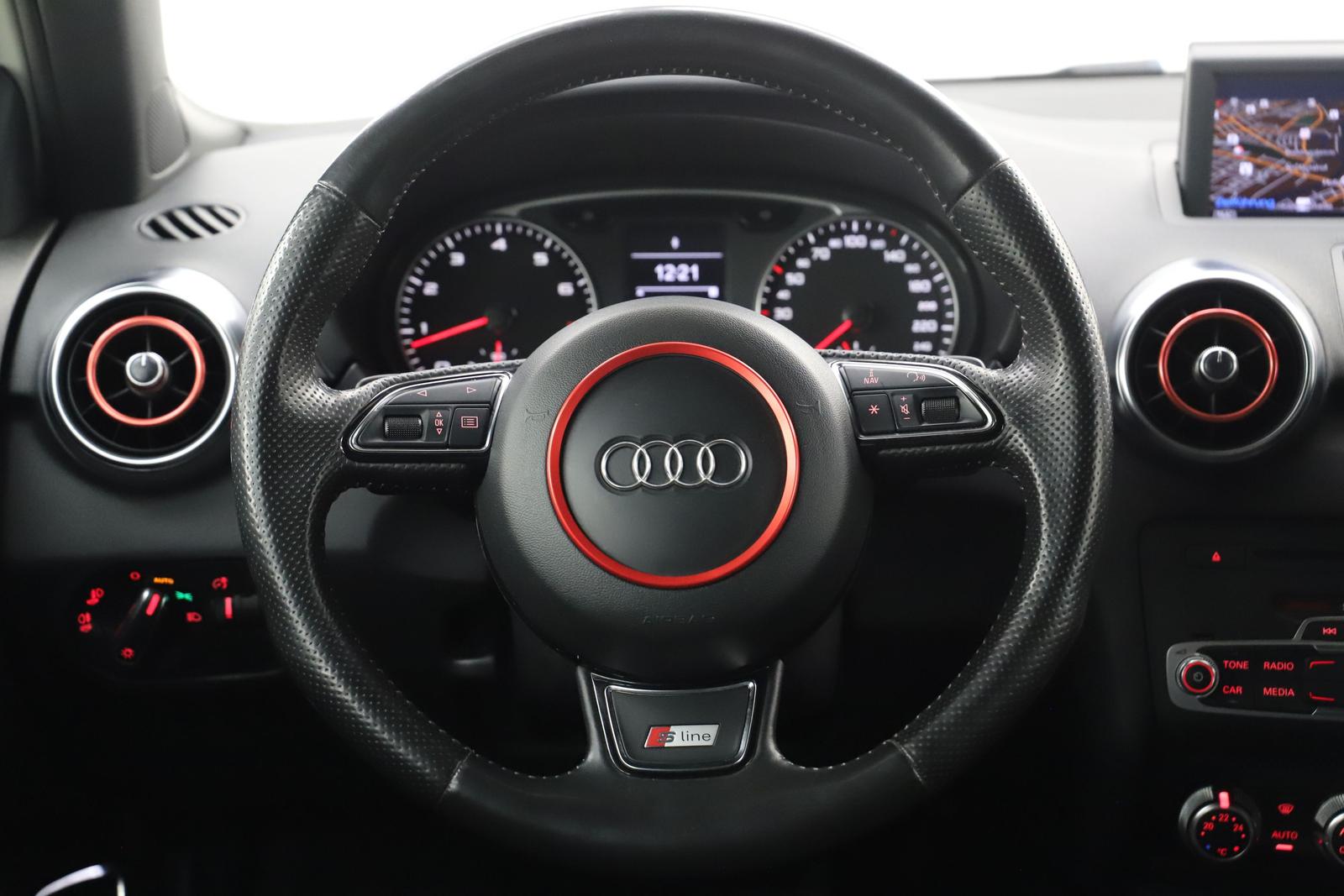 Audi A1 1.4TFSI 185PS Automatik S Line Navi BOSE Keyl