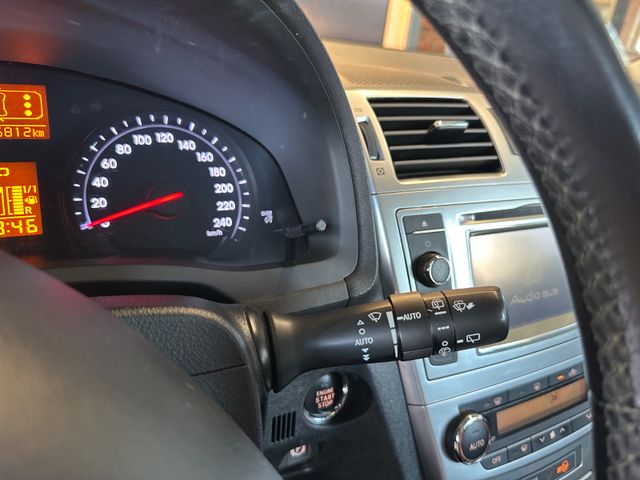 Toyota Avensis Kombi Life Automatik