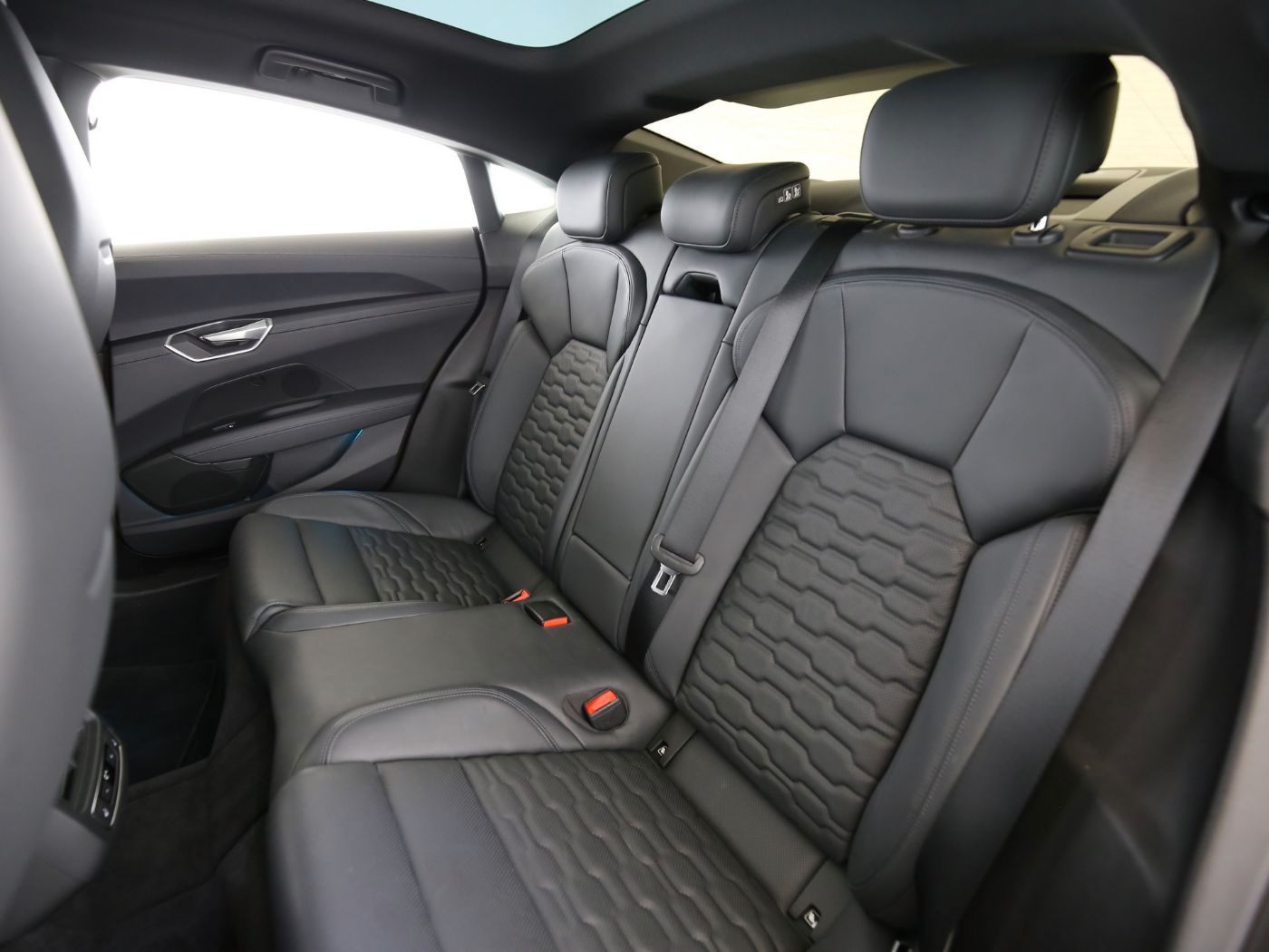 Audi e-tron GT - Bild 10