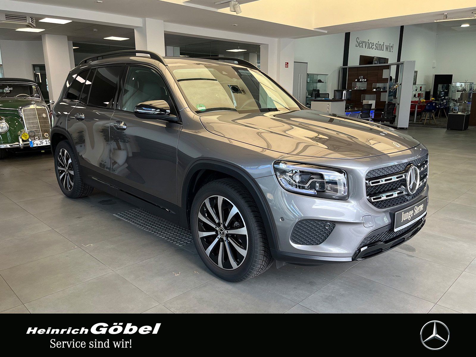 Fahrzeugabbildung Mercedes-Benz GLB 200 PROGRESSIVE NIGHT-P+FAHRASSISTENZ-P.+AHK