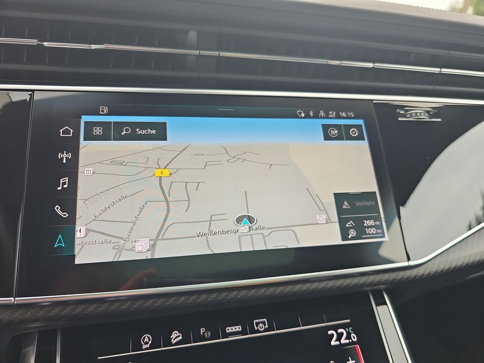 Fahrzeugabbildung Audi RS Q8 SPORT Vmax 280 23"+MATRIX +PANO+KERAMIK