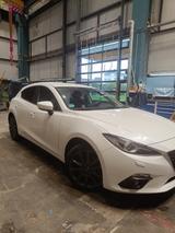 Mazda 3 1.5 skyactiv Nakama Edition - Mazda 3: Nakama