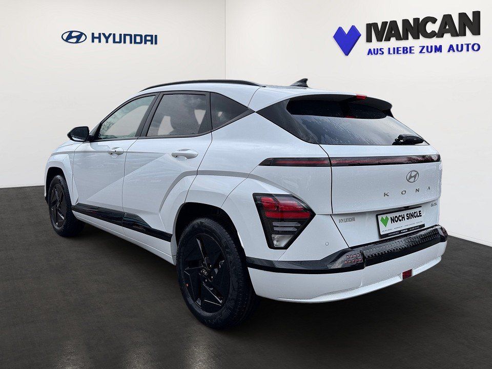 Fahrzeugabbildung Hyundai KONA Elektro 65kWh Trend el. Heckklappe