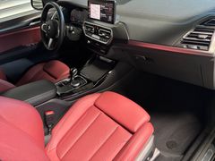Fahrzeugabbildung BMW X3 xDri 20d M Sport--DrivingProf/AHK/Pano/HeadUp