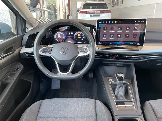 Golf 1.5 TSI 85kW Life ACC/APP/RFK/LED/PDC/PANO