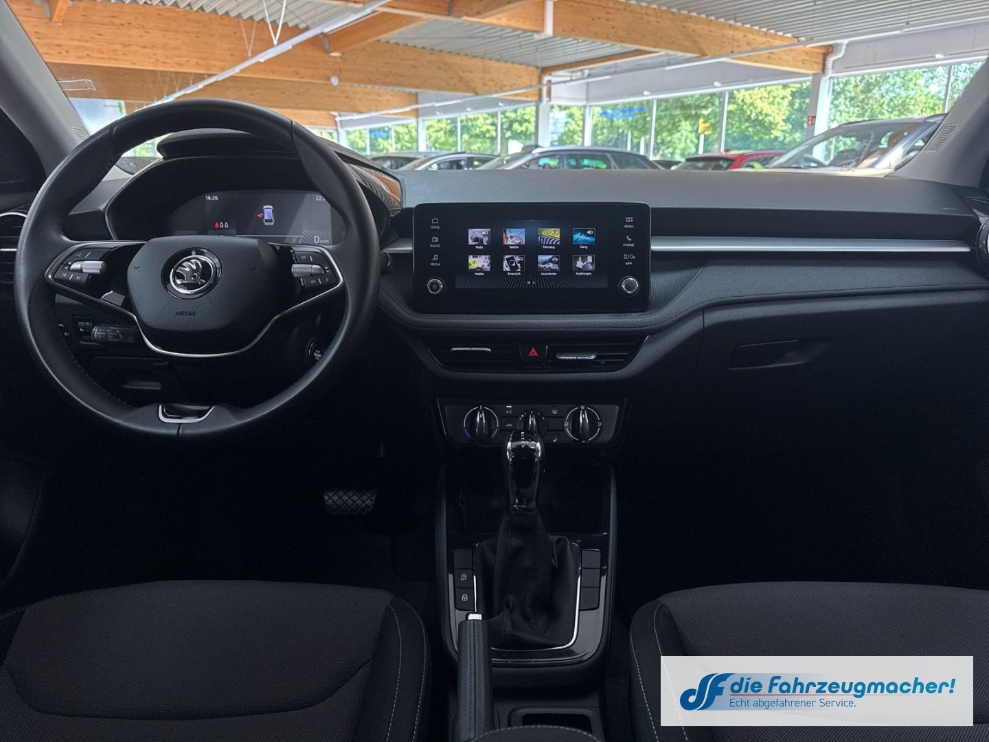 Fahrzeugabbildung SKODA Fabia Selection LED Sperrdiff. ACC Apple CarPlay