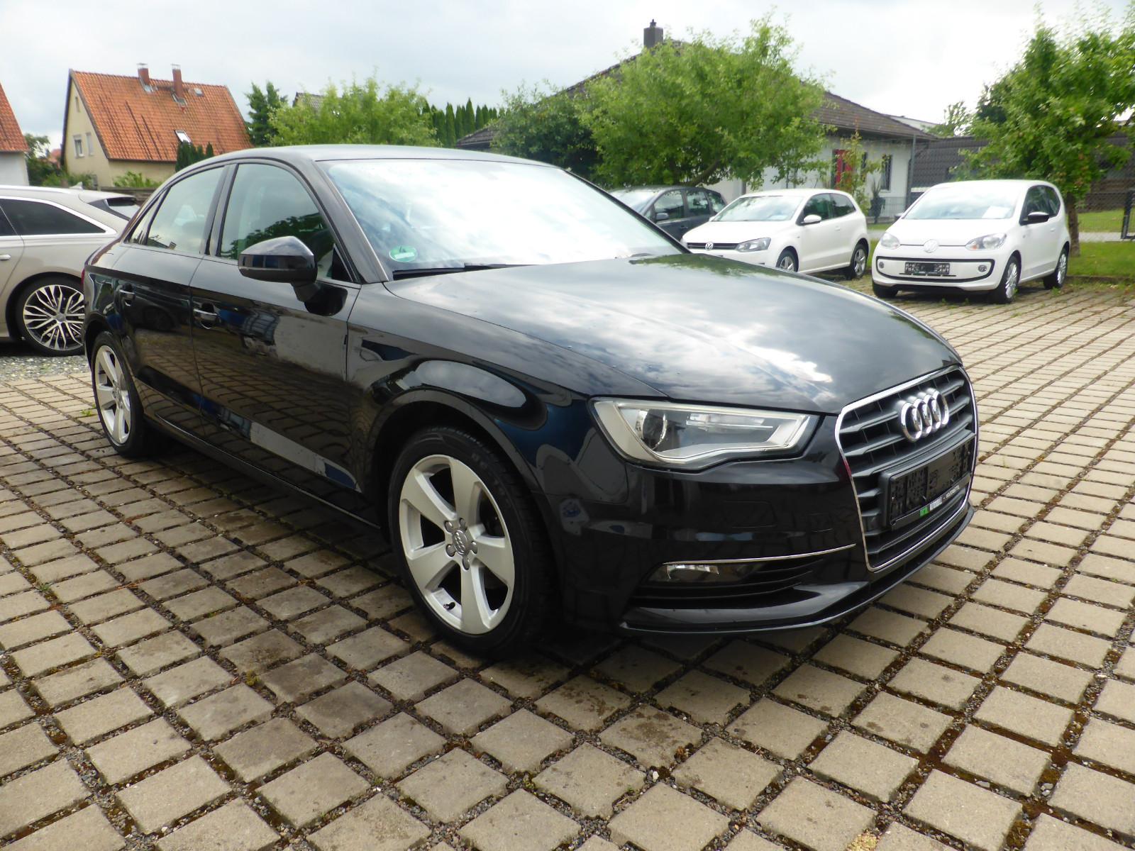 Audi A3 Lim.Xenon LED NAVI  SHZ  PDC