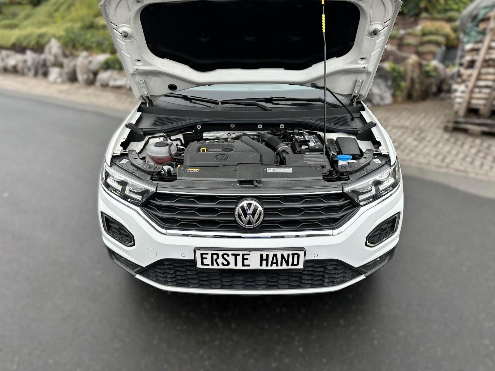 Volkswagen T-Roc 1.5 TSI STYLE /Tüv NEU/ 1.Hand /LED 8-fach