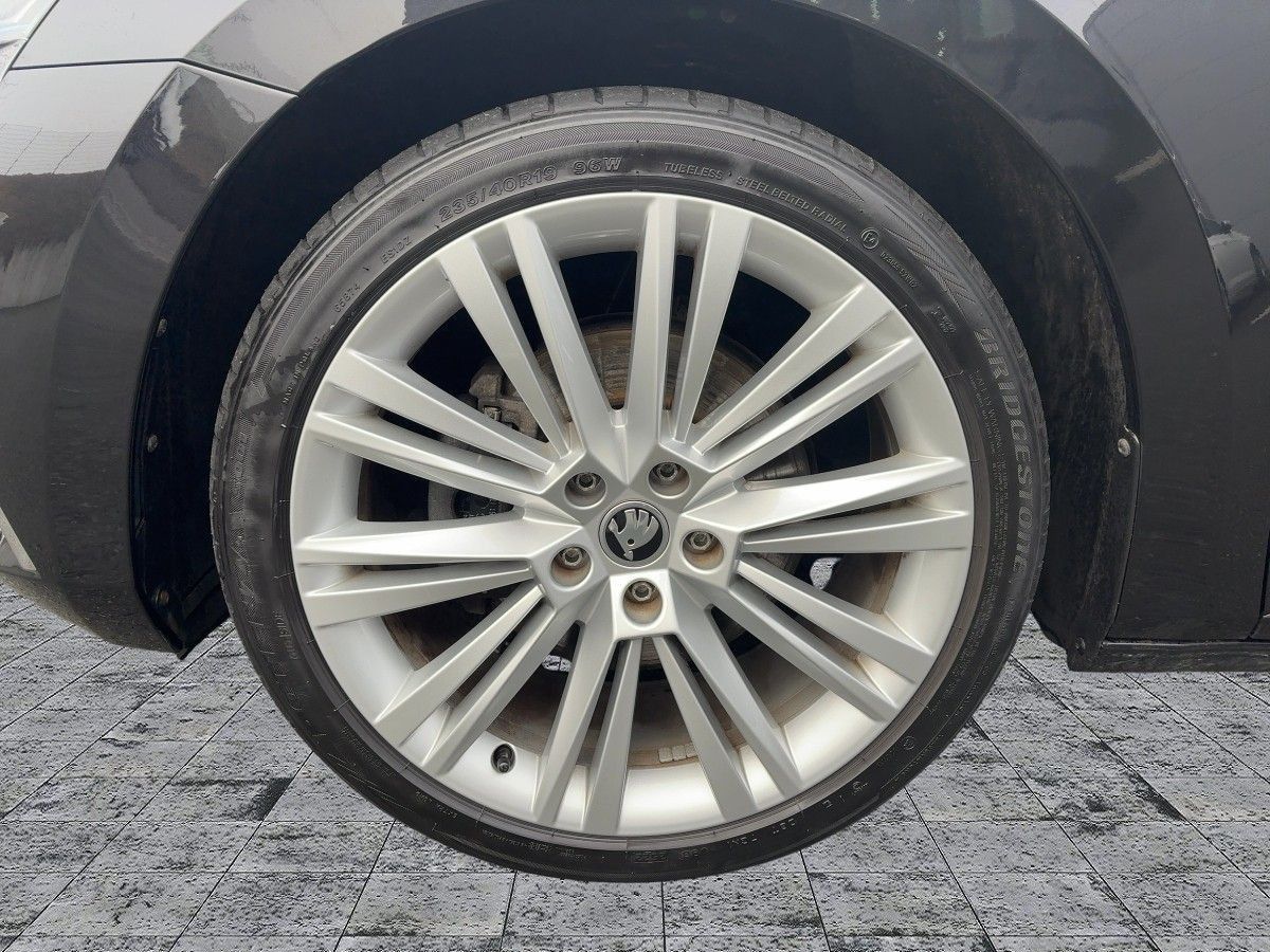 Skoda Superb - Bild 8