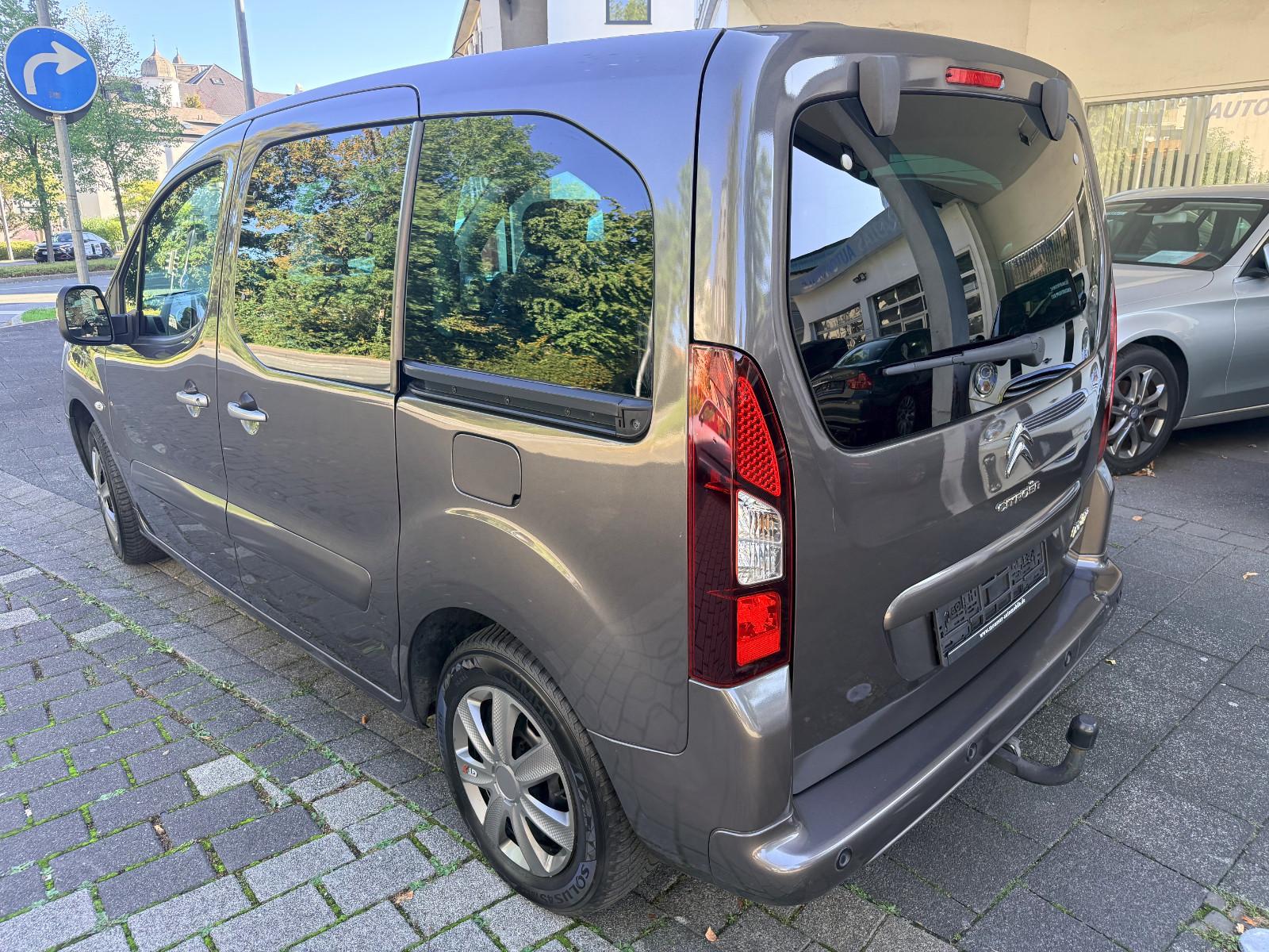 Citroën Berlingo Kombi Selection,Klima,AHK, PDC,1. Hand