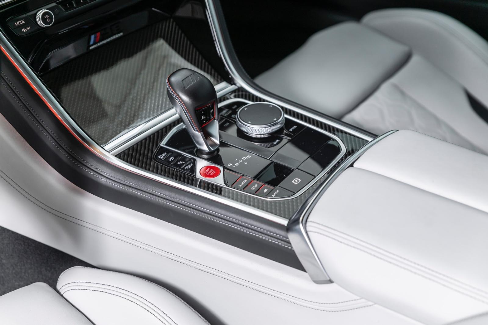 BMW M8 Coupe Competition*Garantie*PPF *B&W*Carbon