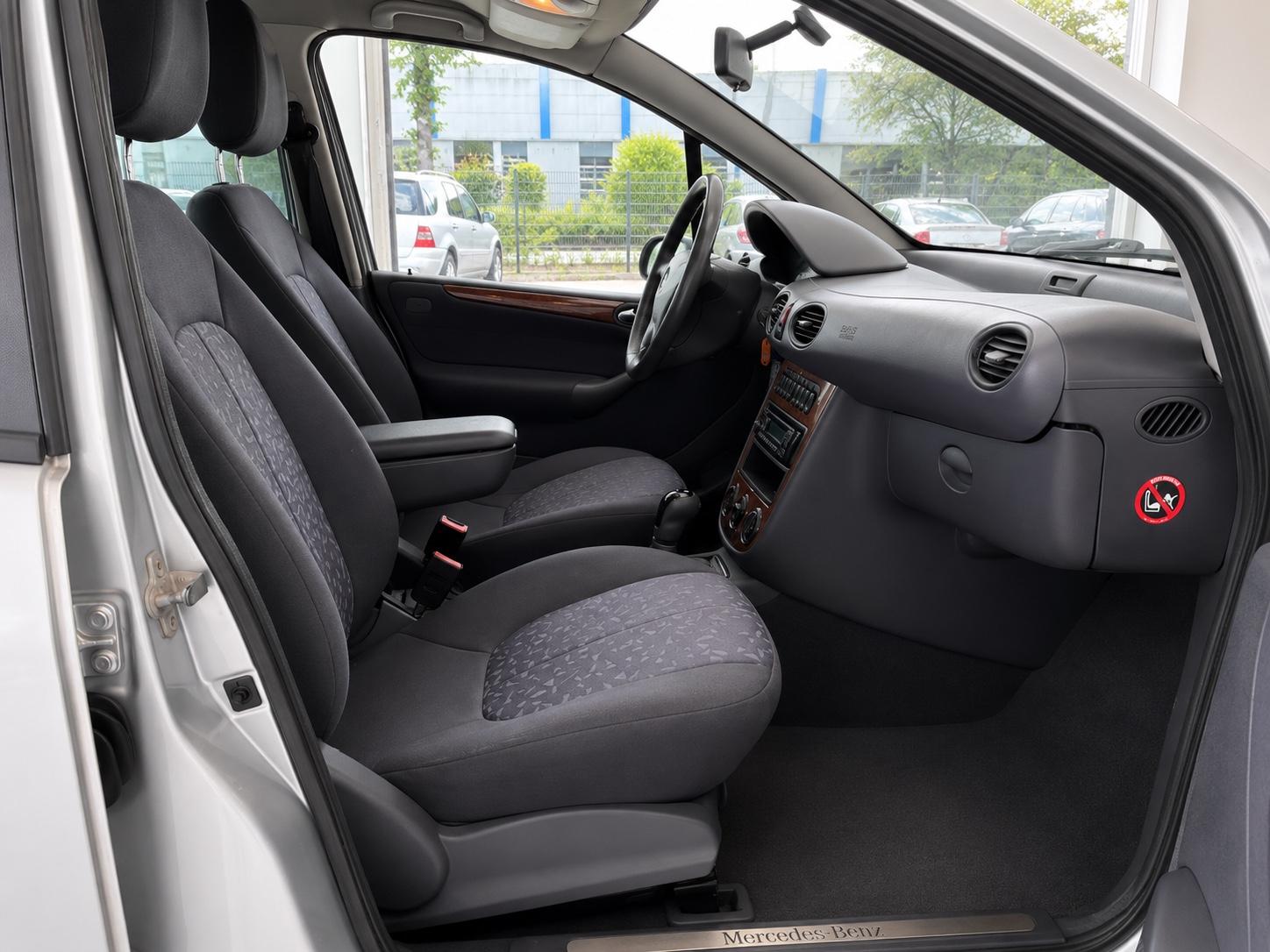 Mercedes-Benz A 190 ELEGANCE Lang