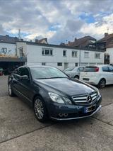 Mercedes-Benz E 200 Coupé E 200 CGI BlueEFFICIENCY ELEGANC... - Mercedes-Benz E 200 in Saarbrücken