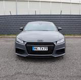 Audi TT Coupe 2.0 TFSI S tronic - - graue Audi TT