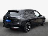 BMW iX xDrive50 - BMW iX mit Panoramadach