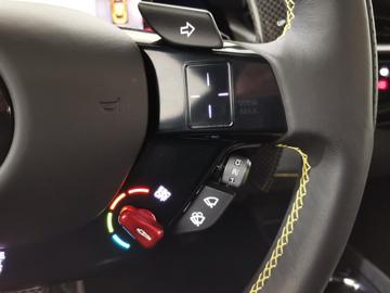 2023 Ferrari 296 GTS 照片 9