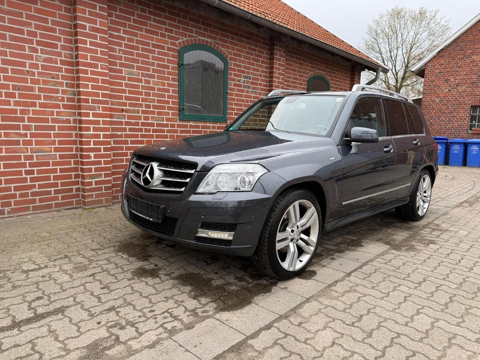 Mercedes-Benz GLK 220 CDI Sportpaket Pano Xenon AHK