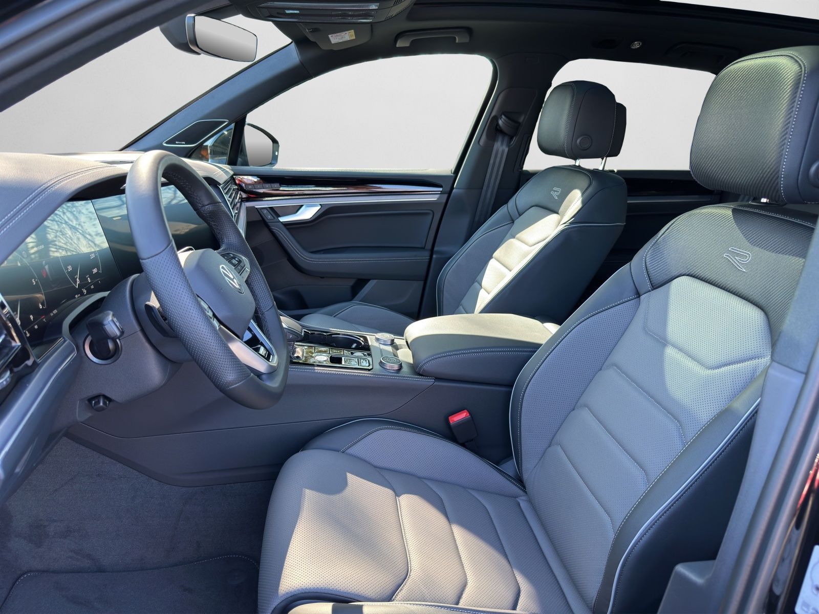 Volkswagen Touareg - Bild 13