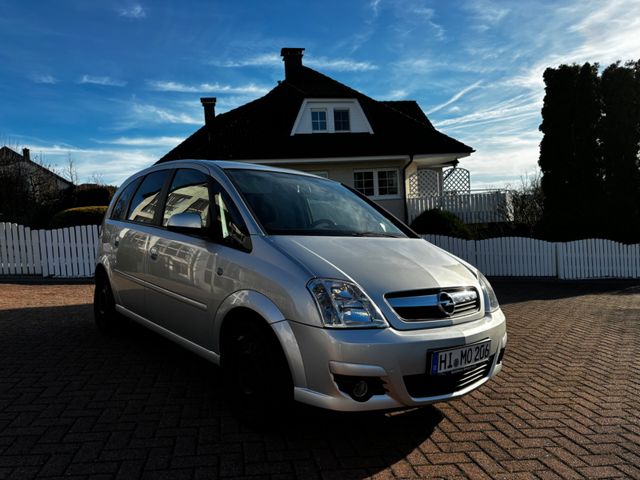 Opel Meriva 1.8 Cosmo Cosmo