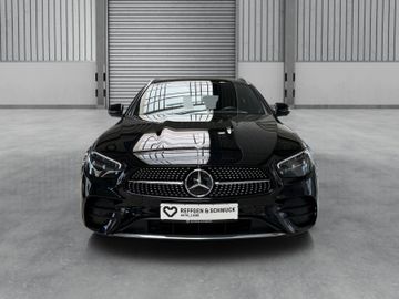 Mercedes E 200 - 2
