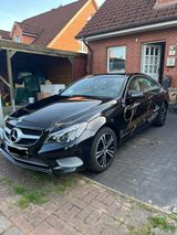 Mercedes-Benz E 250 Coupé E 250 BlueTEC -Voll Leder Panorama  - Mercedes-Benz E 250 mit Diesel-Antrieb: Coupé