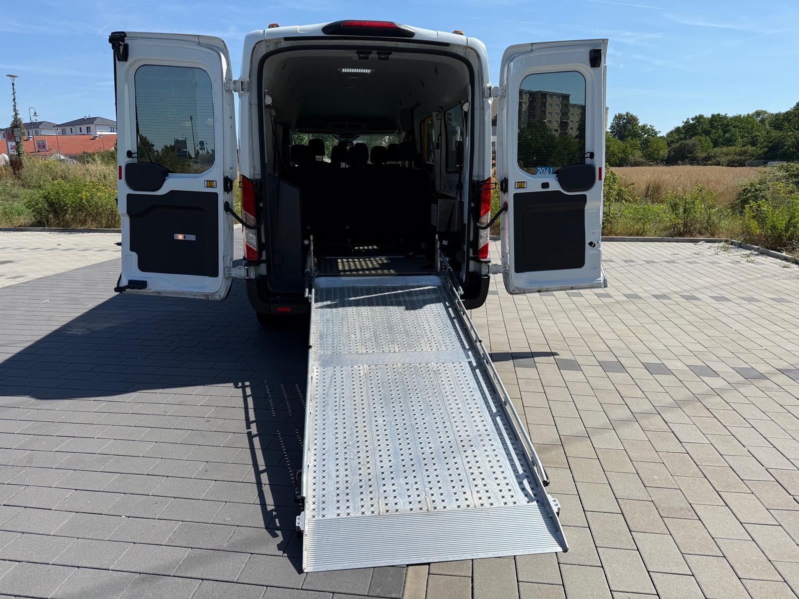 Ford Transit Rampe Rollstuhlrampe Standheizung