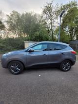 Hyundai ix35 2.0 CRDi 100kW Style 4WD Style - Hyundai ix35 in Bochum