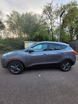Hyundai ix35 2.0 CRDi 100kW Style 4WD Style - Hyundai ix35 Gebrauchtwagen in Duisburg