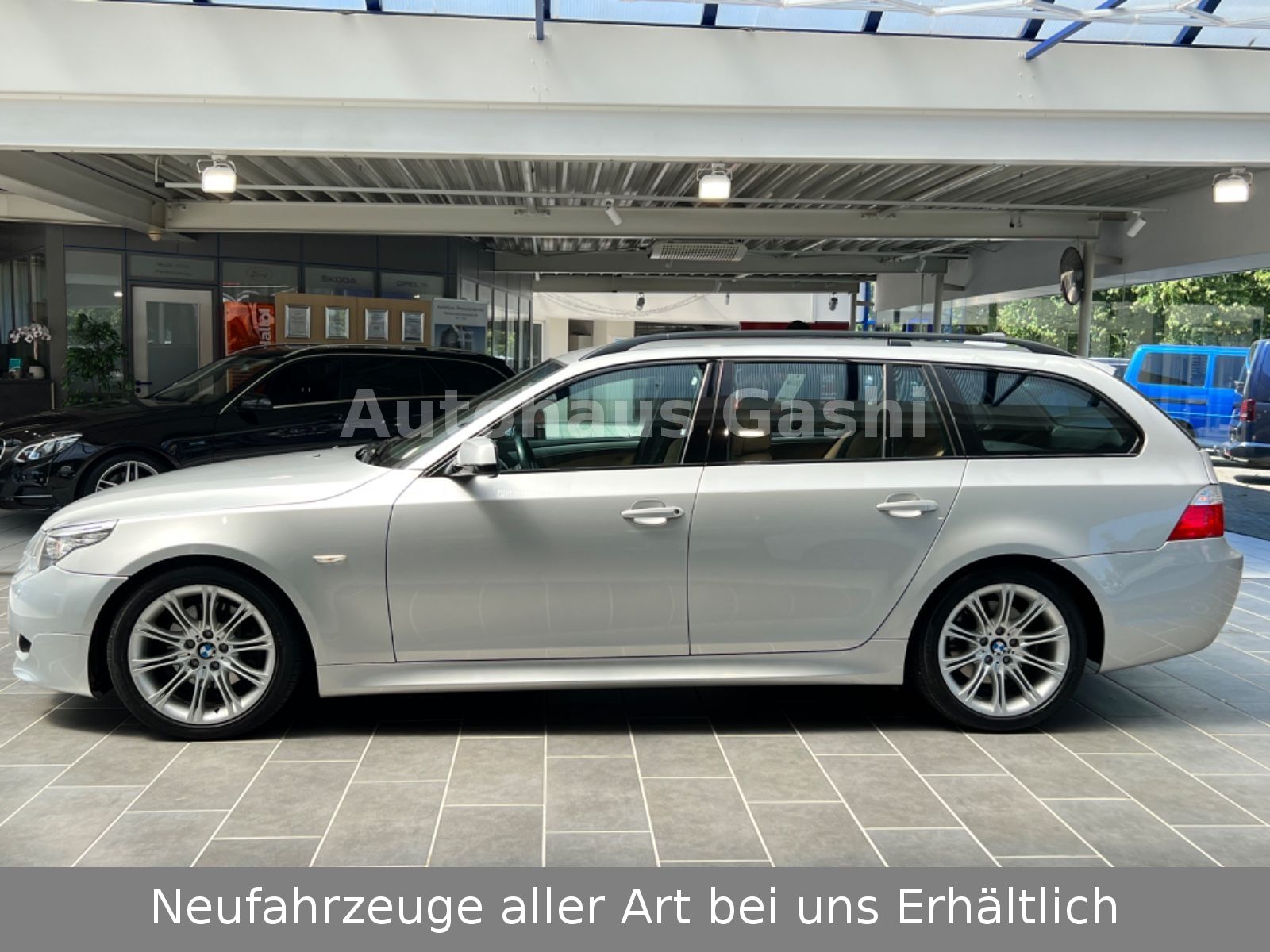 Fahrzeugabbildung BMW 520d Touring M-Paket Sport*Automatik*Leder*AHK*