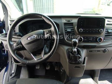 Ford Tourneo Custom - 10