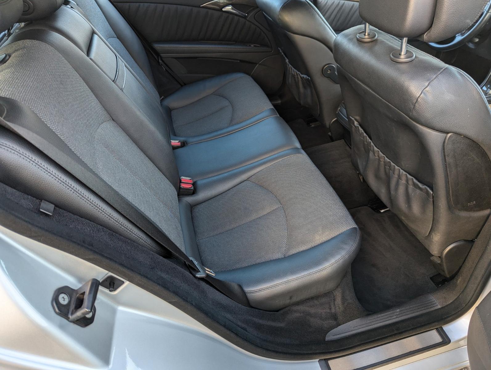 Mercedes-Benz E 220 T-Modell E 220 T CDI Avantgarde