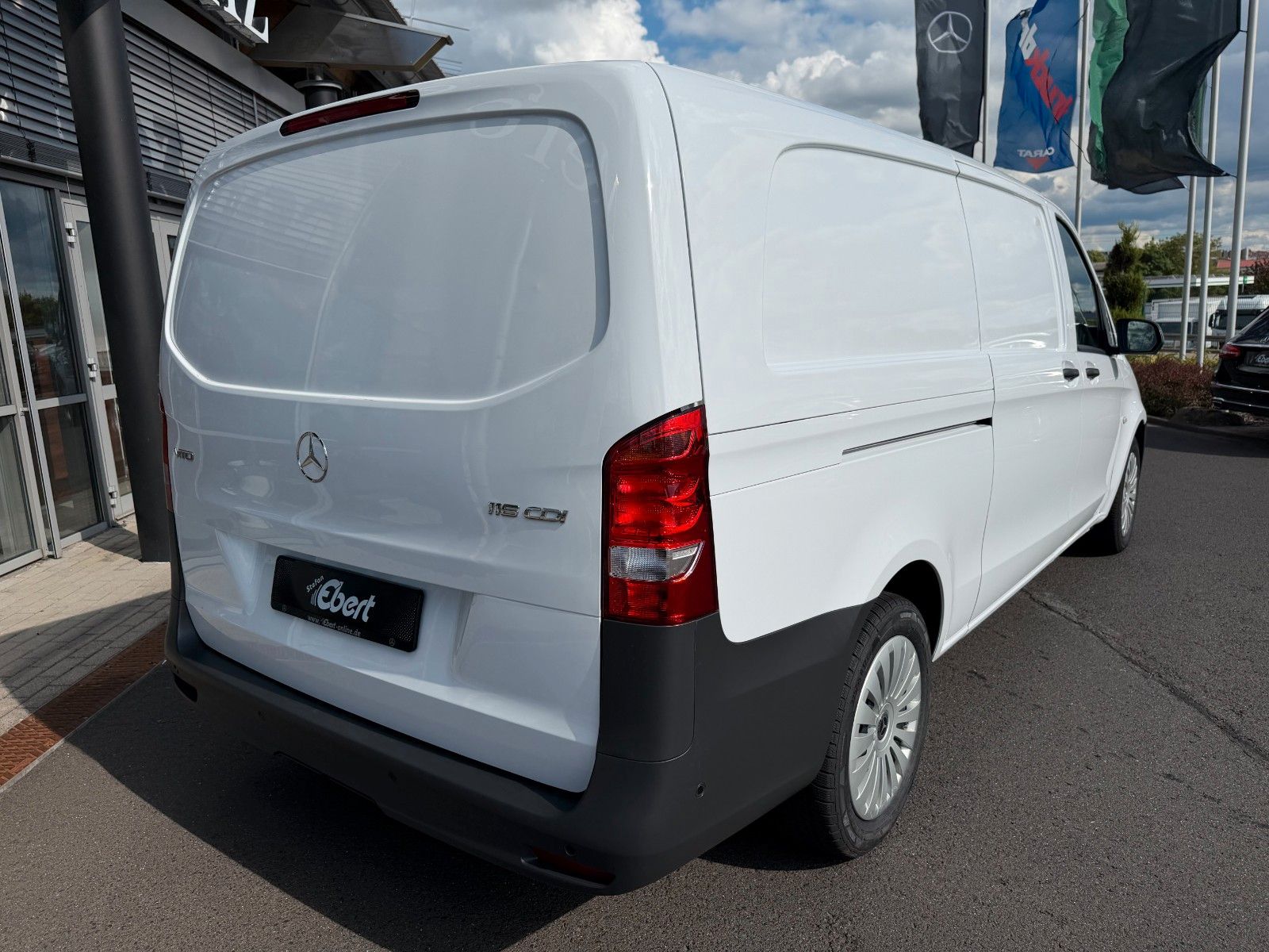 Fahrzeugabbildung Mercedes-Benz Vito 116 CDI 9G Extralang Klima MBUX