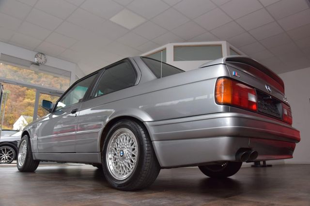 BMW E30 325i M-Technik II/Note 1++/H/2 Hand/ORIGINAL