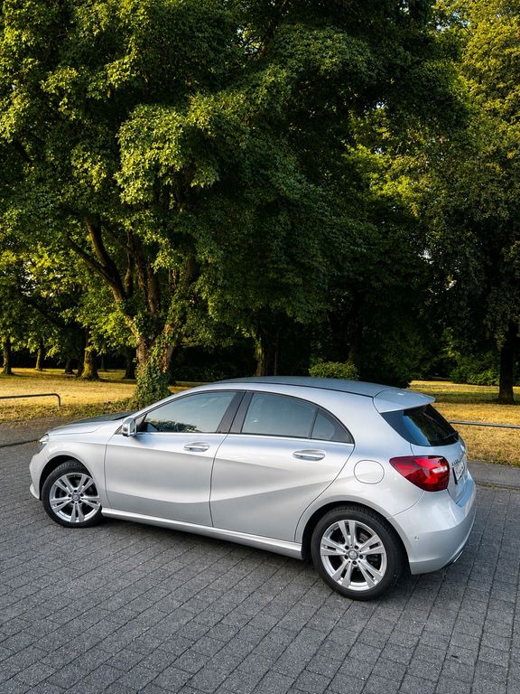 Image of Mercedes-Benz A 180