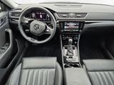 Skoda Superb Combi 1.4 eTSI L&K StandH Navi AHK SiHz D - Skoda Superb in Mönchengladbach