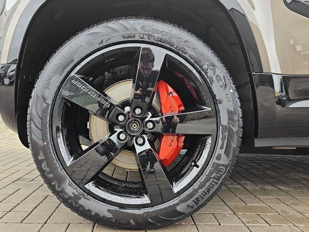 Land Rover Defender 110 P425 X 2,99 FINANZIERUNG
