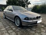 BMW 523i E39 / Automatik / Limo / Benzin - BMW 523 aus 1998: 523i