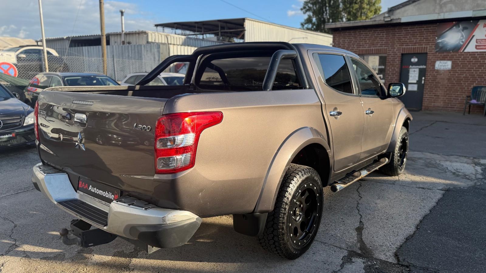 MITSUBISHI L200 181CH - DOUBLE CABINE - 4WD - BVM - 1ERE MAIN - 183.000 KMS