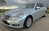 Mercedes-Benz E 350 CGI Tüv+Au Neu Navi Xenon AHK TOP ZUSTAND - Mercedes-Benz E 350 mit Benzin-Antrieb: Stoff, Scheckheftgepflegt
