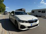 BMW 320i M-Paket, Live Cockpit, Kamera - BMW 320 Gebrauchtwagen in München