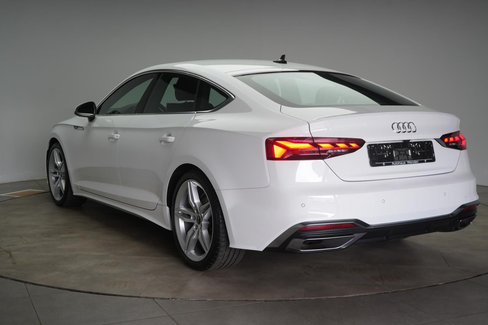 Audi A5 40 TFSI S tronic S line ACC Kamera Lane Side foto 5