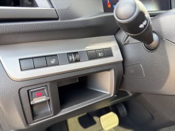 Peugeot Traveller Allure L2 Hdi 180 AHK+Leder+8-Sitzer