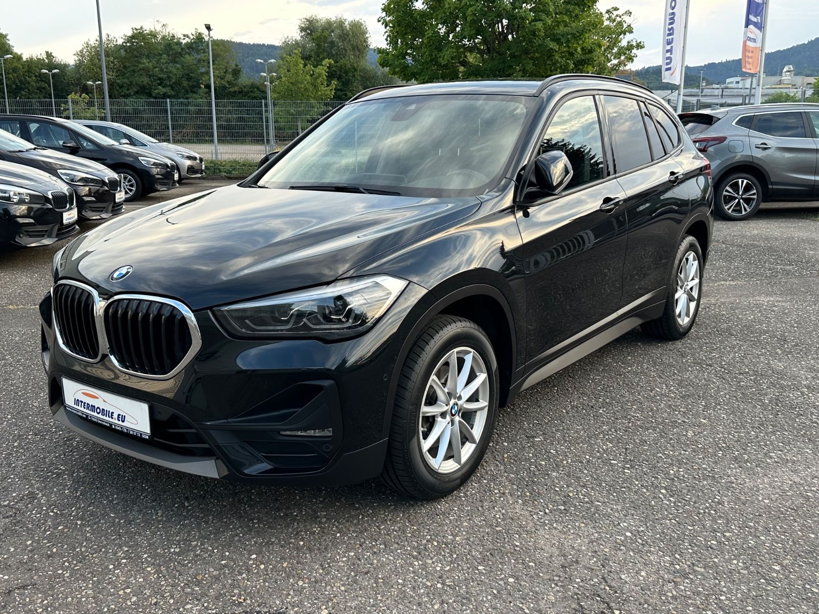 BMW X1 xDrive18dA LED LEDER NAVI AC HEAD-UP CAM TOP*
