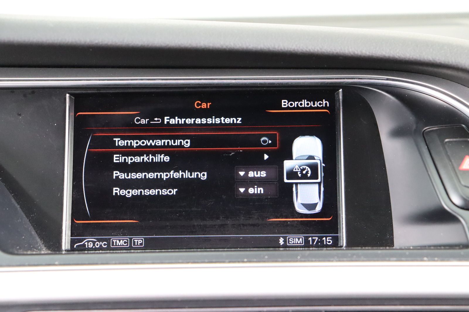 Fahrzeugabbildung Audi A4 Avant 2.0 TDI S-line * Bi- Xenon * Navi * Amb