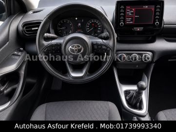 Toyota Yaris - 10