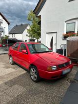 Volkswagen VW polo classic stufenheck tüv neu - Volkswagen Polo Classic mit Benzin-Antrieb