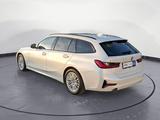 BMW 318d Touring Panorama Head-Up Laserlicht Komfort - BMW: Laserlicht